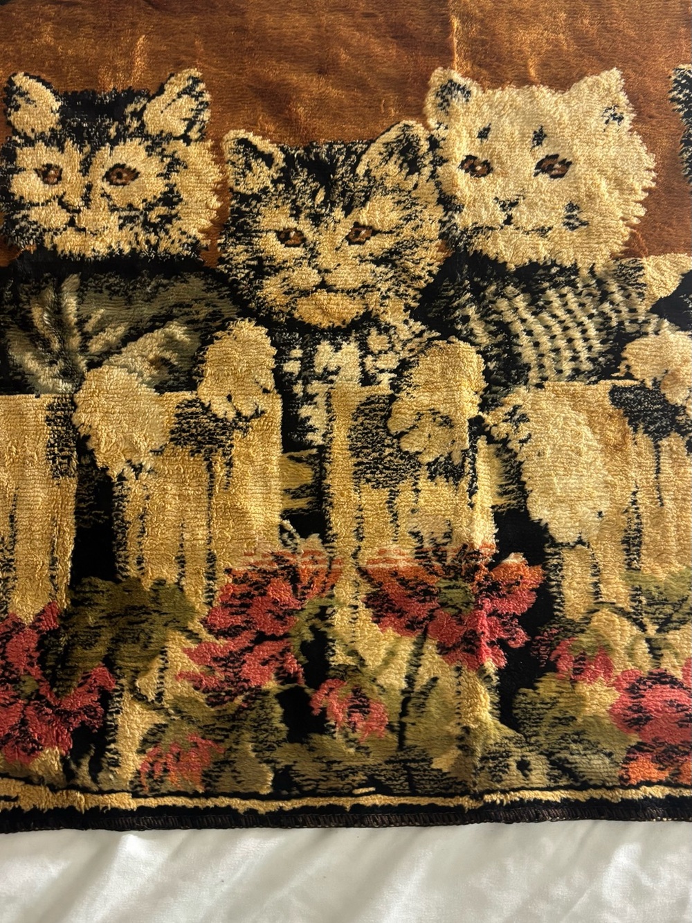 Plush Multicolor Cat Tapestry Throw multicolor vintage 80s picket fence floral - Picture 4 of 13